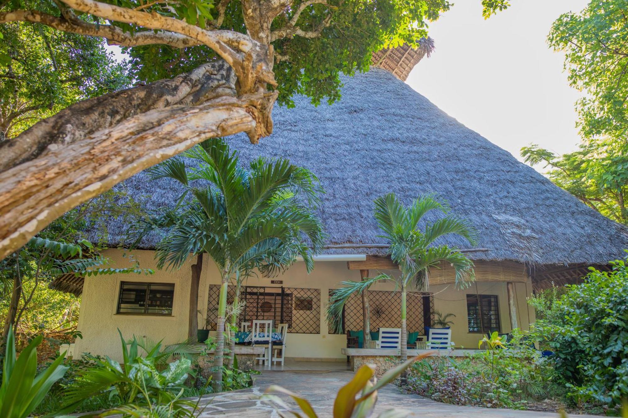 Watamu Beach Cottages Exterior foto